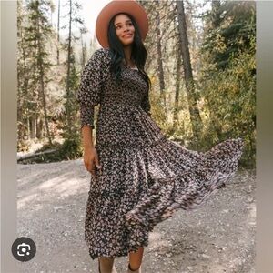 Ivy City Co Demi Dress Size Medium